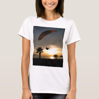 Camiseta Dropzone At Dusk Adventure Paraglider Art