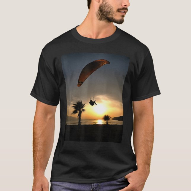 Camiseta Dropzone At Dusk Adventure Paraglider Art (Anverso)