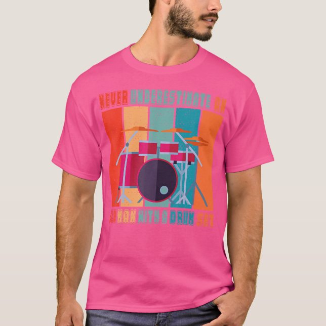 Camiseta Drummer - Nunca Subestimes A Un Viejo Con Un Dr. (Anverso)