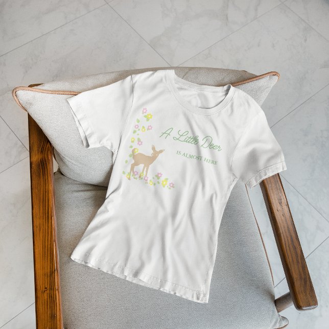 Camiseta Ducha de Bebé Floral Cervatillo (Subido por el creador)