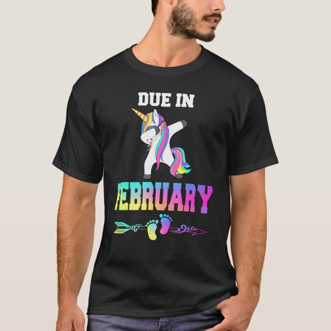 Camiseta Due Date February Pregnancy Announcement (Anverso)
