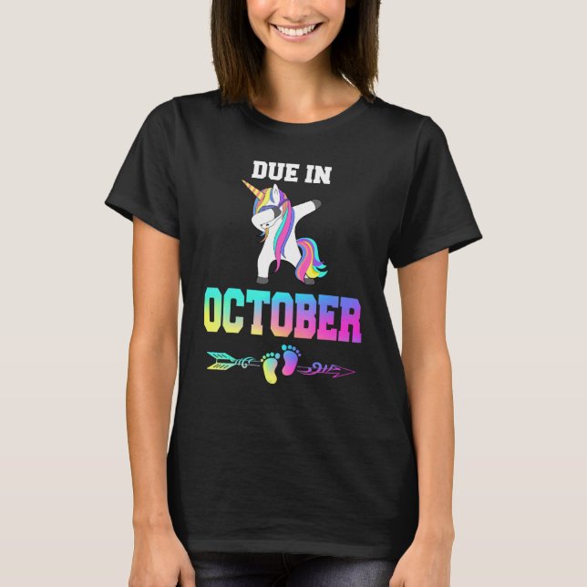 Camiseta Due Date October Unicorn Women Pregnancy Announcem (Anverso)