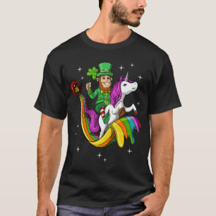 Camiseta Duende montando un unicornio día de San Patricio