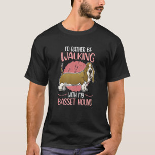 Camiseta Dueño De Perro De Hound En El Basset Caminando Con