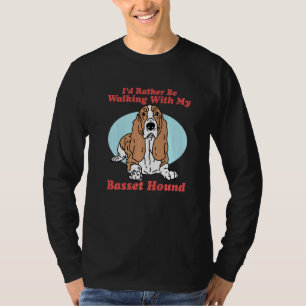 Camiseta Dueño De Perro De Hound En El Basset Caminando Con