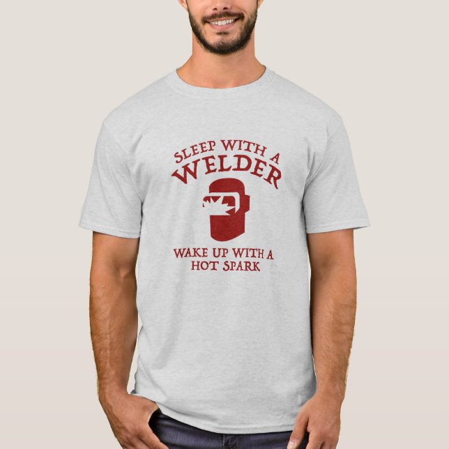 Camiseta Duerme Con Un Soldado. Despierta Con Una Chispa Ca (Anverso)