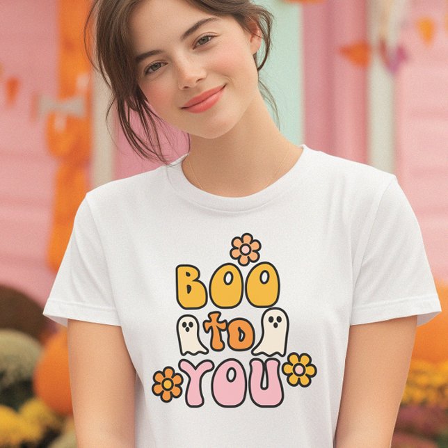 Camiseta Dulce Halloween Rosa (A cheerful Halloween tee with a playful retro vibe)