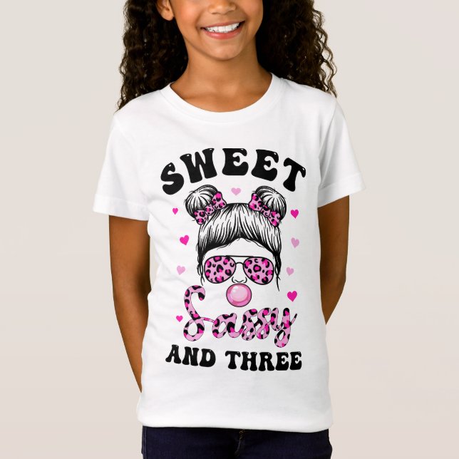 Camiseta Dulce Sassy Y Tres Sinuosas Gafas De Sol De Leopar (Anverso)