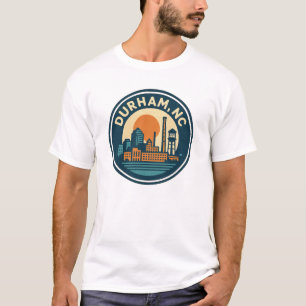 Camiseta Durham, NC Retro Skyline Badge - Ciudad de molinos