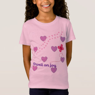 camiseta dwell on joy corazones y huellas de patas