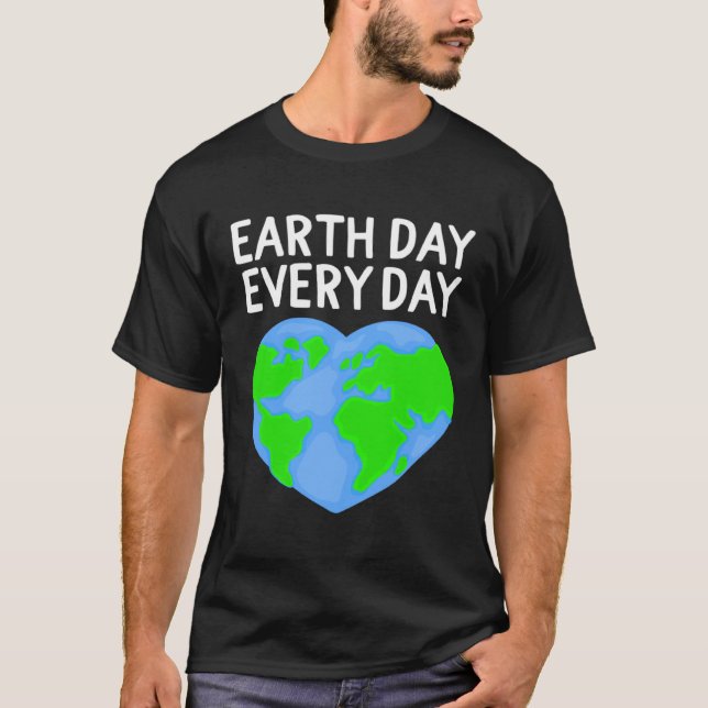 Camiseta Earth Day Everyday Rainbow Pine Tree Nature Green  (Anverso)