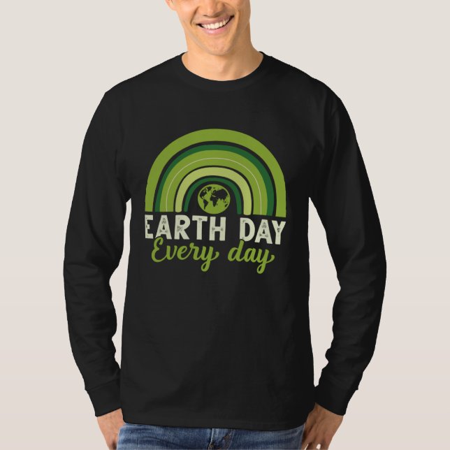 Camiseta Earth Day  Save Our Home Plant More Trees Go Plane (Anverso)