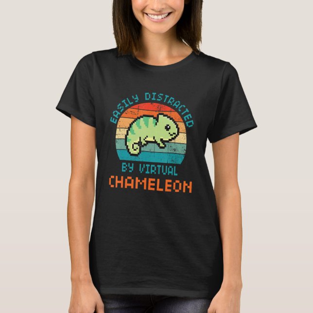 Camiseta Easily Distracted By Chameleon Funny Virtual pets  (Anverso)