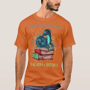 Camiseta Easily Distracted By Dragons And Books Nerd Dragon
