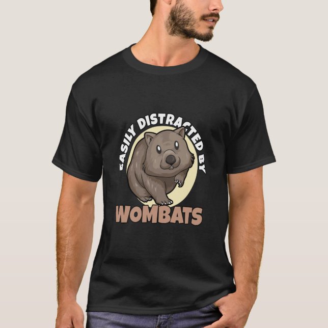 Camiseta Easily Distracted By Wombats (Anverso)