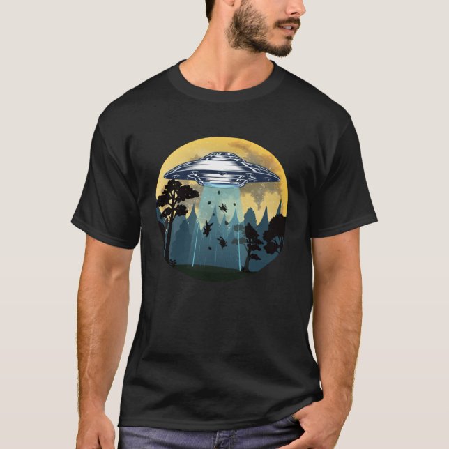Camiseta Easter Day Bunny Rabbit Easter Eggs Abduction UFO (Anverso)