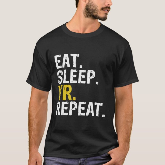 Camiseta Eat Sleep Vr Repeat Gift (Anverso)