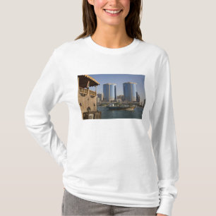 Camiseta EAU, Dubai, Dubai Creek. Canal de cruceros Dhow