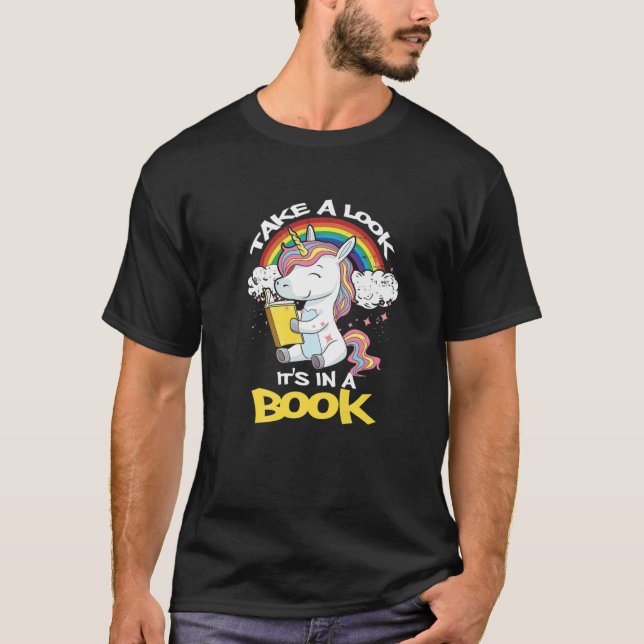 Camiseta Echa Un Vistazo A La Lectura En Un Libro De Rainbo (Anverso)