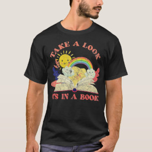 Camiseta Echa Un Vistazo A Un Libro Nubes De Arcoiris