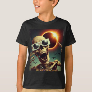 Camiseta Eclipse solar 1 de selfie de esqueleto para niños