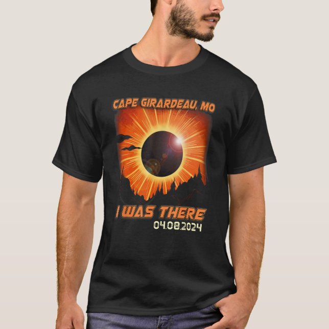 Camiseta Eclipse solar Montaña Senderismo Cabo Girardeau Mi (Anverso)