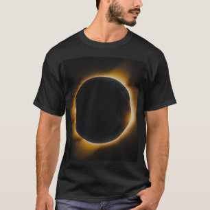 Camiseta Eclipse solar oscuro de hombres
