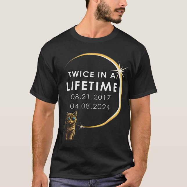 Camiseta Eclipse Solar Total Cat 2024 Dos Veces Por Vida (Anverso)