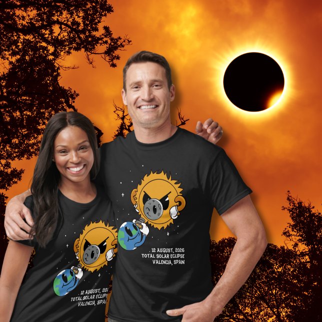 Camiseta Eclipse Total de Sol 2026 España Fotobomba (Add your city / location via the template to customize)