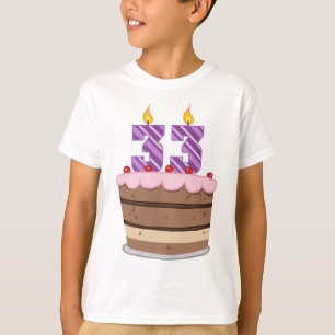 Camiseta Edad 33 en la torta de cumpleaños