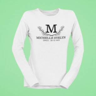 Camiseta Edad De Monograma De Nombre Blanco Y Negro Persona