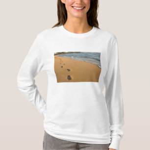 Camiseta EE. UU., Hawái, Kauai, Kapa'a, frente a la playa.
