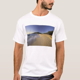 Camiseta EE. UU., Hawái, Maui, Huellas en arena, Makena