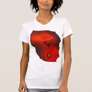 Camiseta Efecto dispersión roja de Calla Lily Vivid