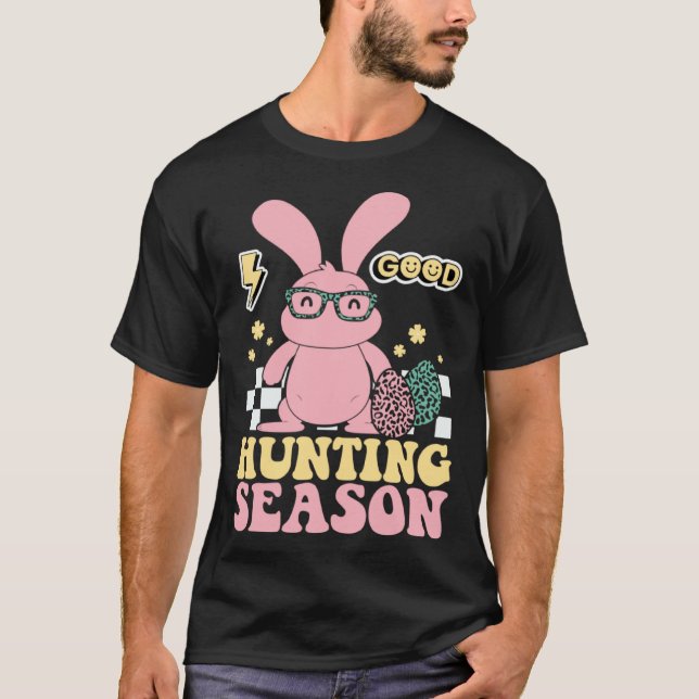 Camiseta Egg Hunting Season Bunny Kids Adults Retro Groovy  (Anverso)
