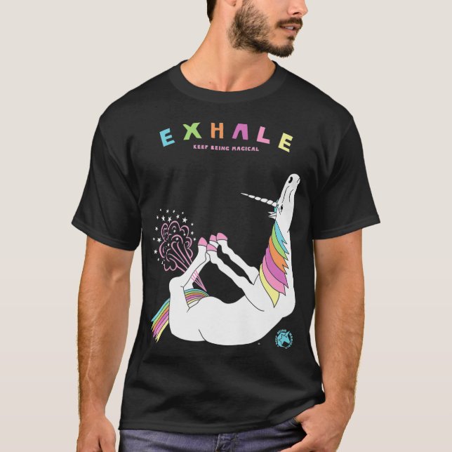 Camiseta Ehale Yoga Bow Pose Farting Unicorn  (Anverso)