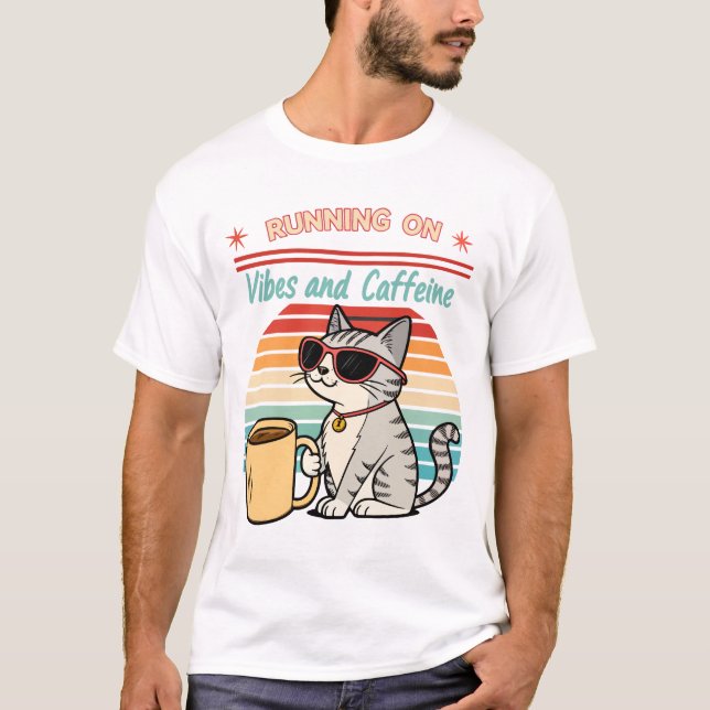 Camiseta Ejecutando en vibraciones y cafeína - Retro de gat (Anverso)