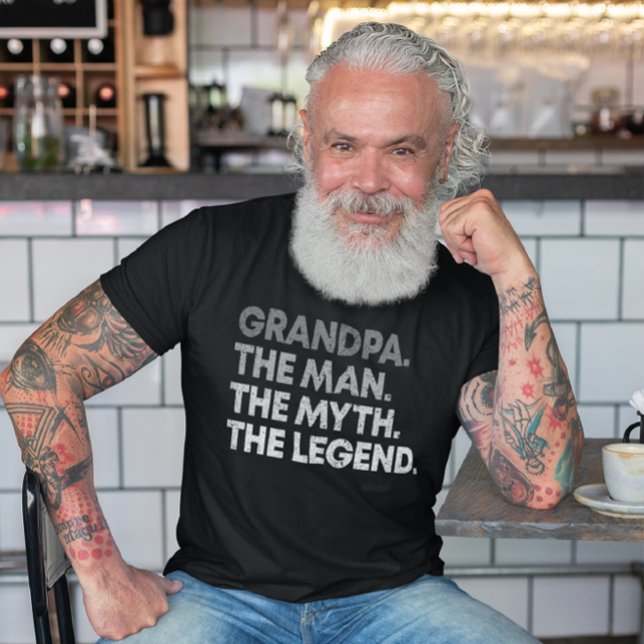 Camiseta El Abuelo El Hombre El Mito La Leyenda (Subido por el creador)