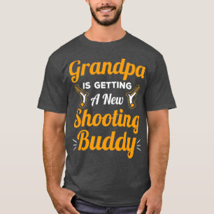 Camiseta El abuelo está recibiendo a un nuevo amigo de los