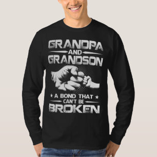 Camiseta El abuelo y el abuelo son un bono que no se puede 