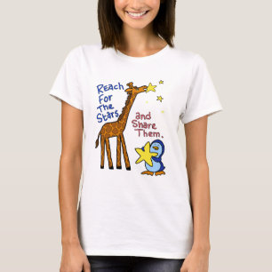 Camiseta el alcance para las estrellas y las comparte