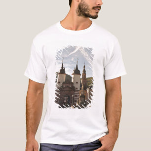 Camiseta El Alte Brucke en el casco antiguo de Heidelberg,