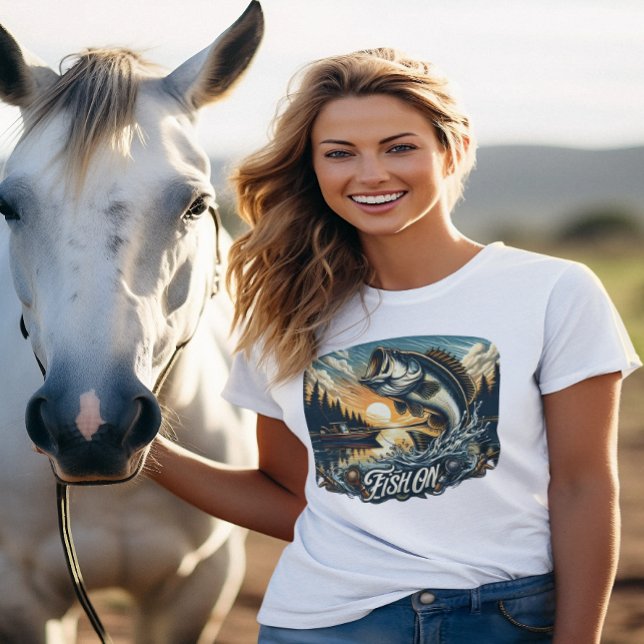 Camiseta El Amanecer Majestuoso Salta A Pescado Descendente (Subido por el creador)
