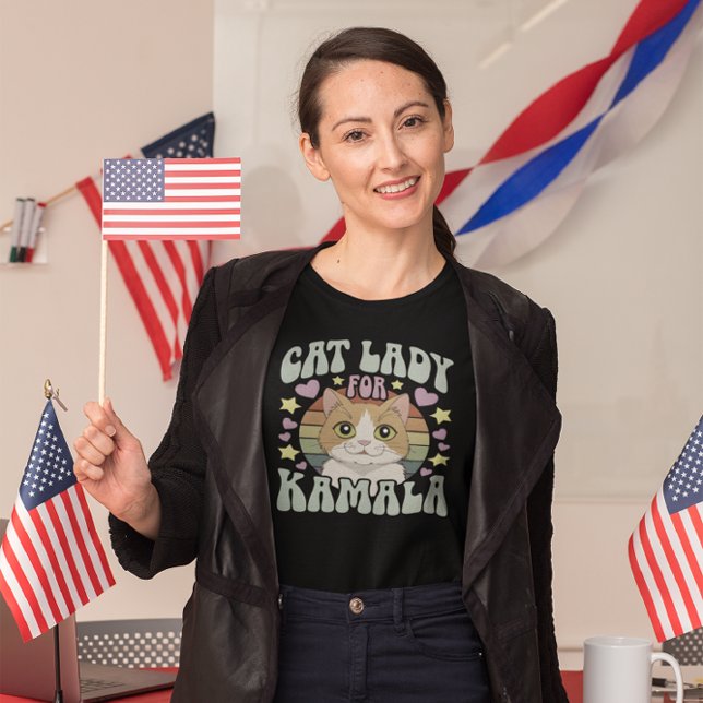 Camiseta El amante del gato apoya con entusiasmo a Kamala e (Subido por el creador)