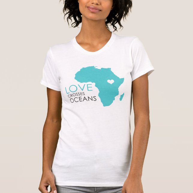 Camiseta El amor cruza los océanos - África (Anverso)