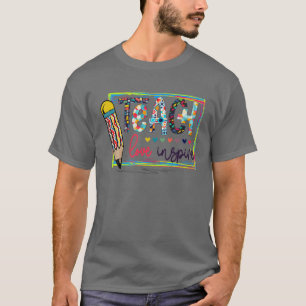 Camiseta El amor de la enseñanza inspira a un profesor feli