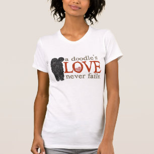 Camiseta El amor del Doodle nunca falla - Goldendoodle