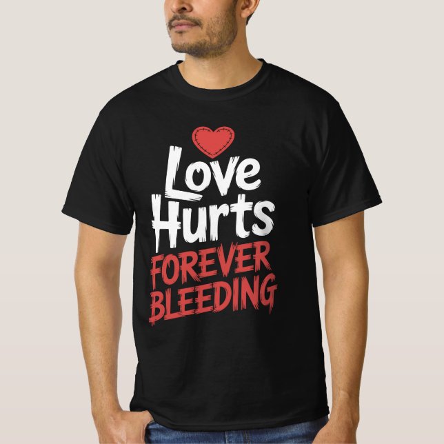 Camiseta El amor duele el horror gótico Halloween Tee (Anverso)