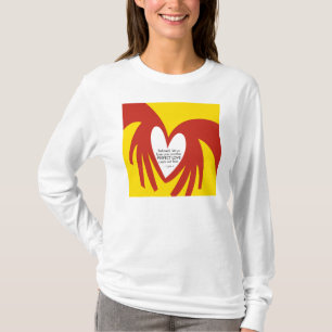Camiseta El amor echa hacia fuera miedo - remiende el