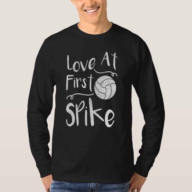 Camiseta El amor en el primer voleibol Spike (Anverso)